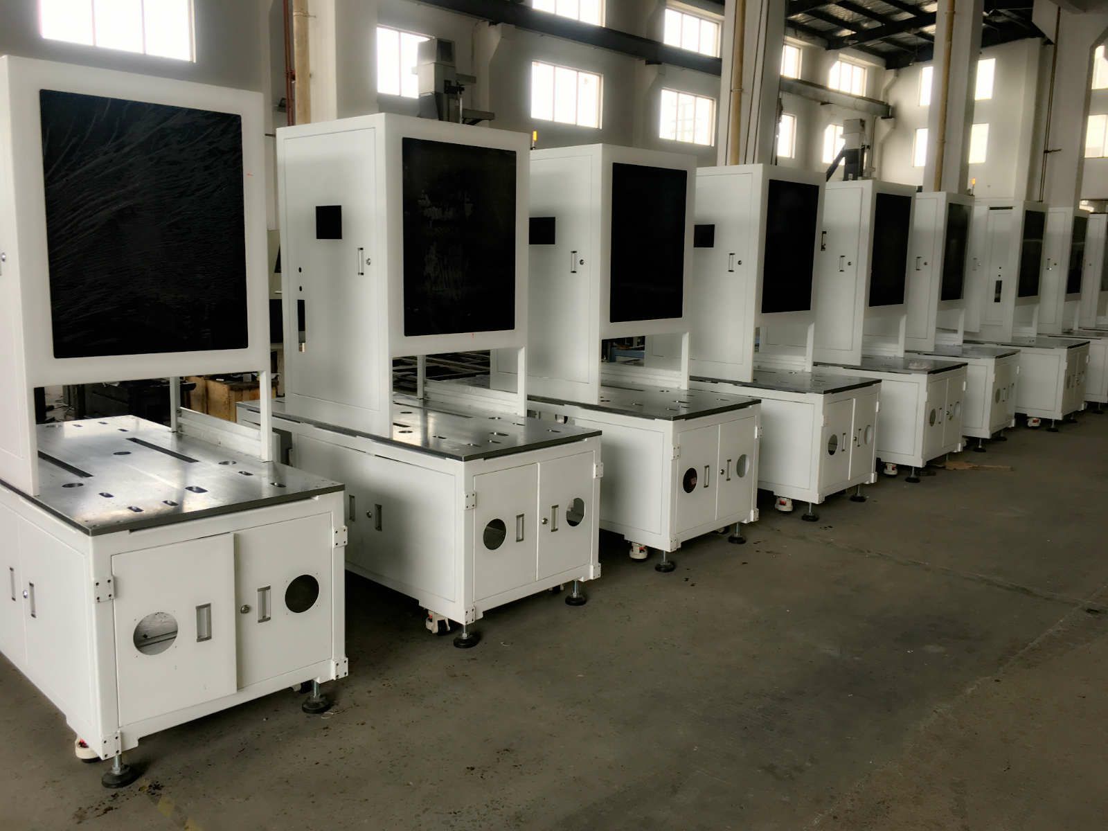 钣金加工成型在工作中应用-扬州志宁环境监测技术有限公司